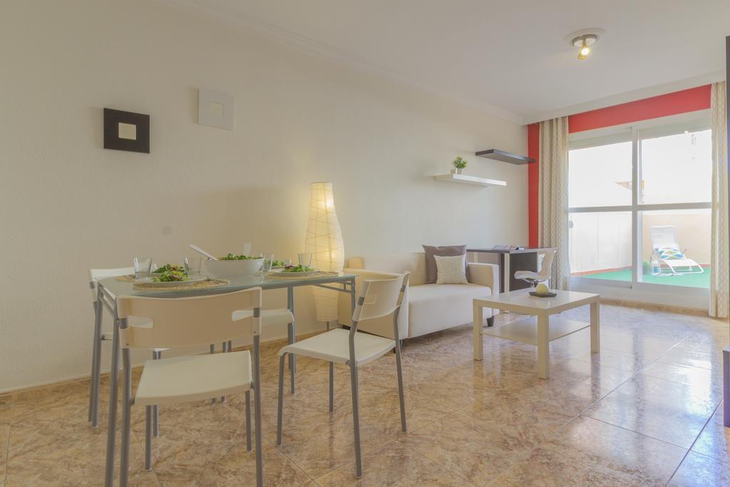 Toros Freshapartments By Bossh! Apartments Malaga Room photo